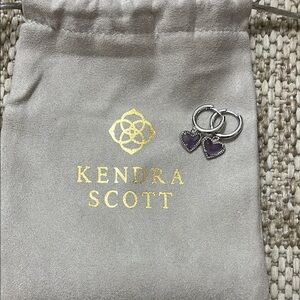 Kendra Scott Ari Heart Silver Huggie Earrings in Amethyst